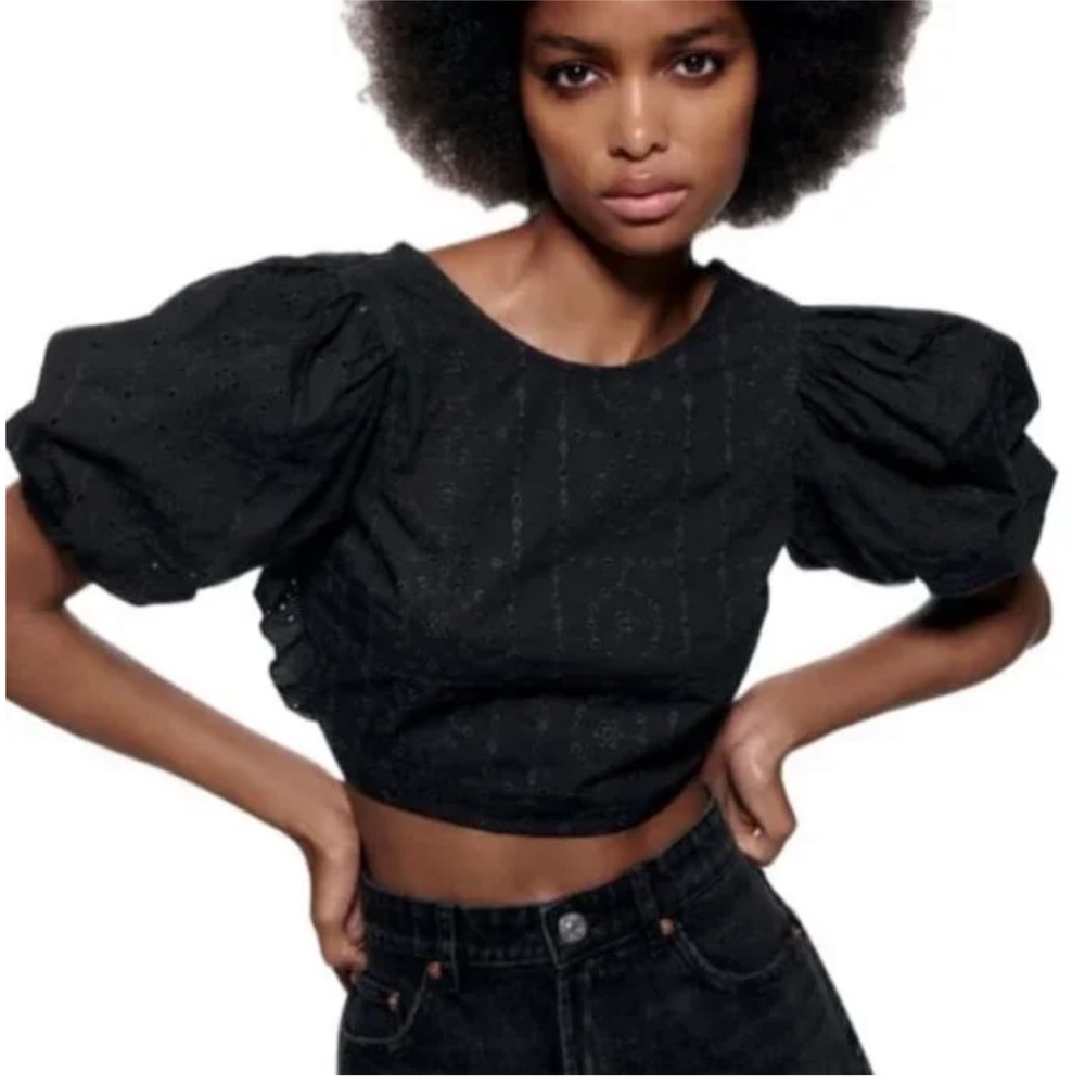 ZARA EMBROIDERED EYELET CROP TOP BLACK 7521/008/800 XS OPEN BACK PUFF SLEEVE